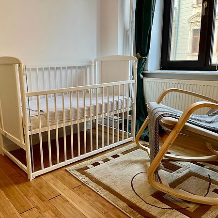 Chira Chiralina Classic Apartment Brăila Eksteriør billede