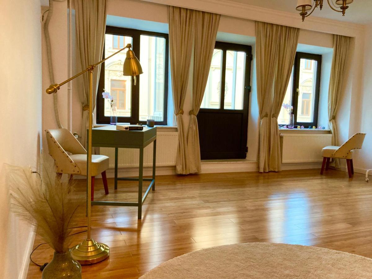 Chira Chiralina Classic Apartment Brăila Eksteriør billede