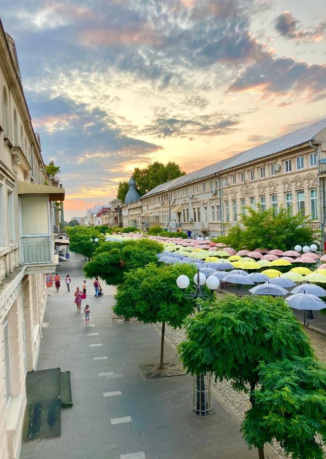 Chira Chiralina Classic Apartment Brăila Eksteriør billede